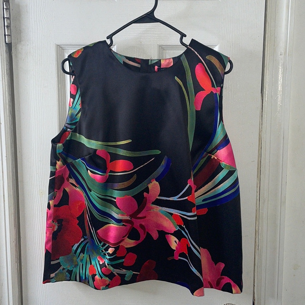 Woman’s Top